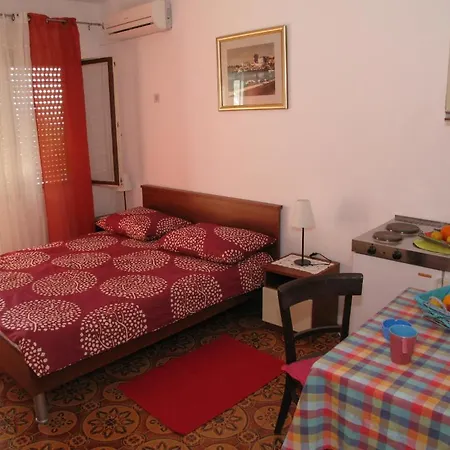 Ana Apartment Trogir