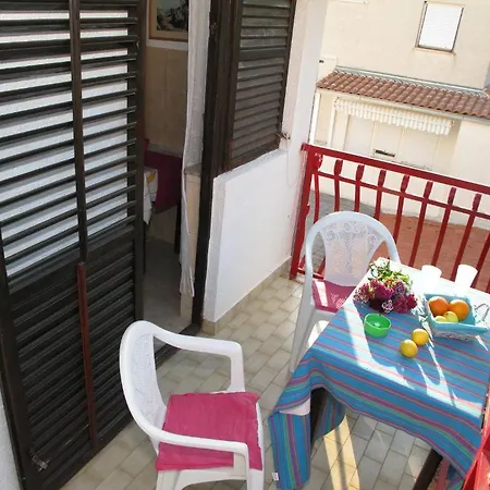Daire Ana Trogir