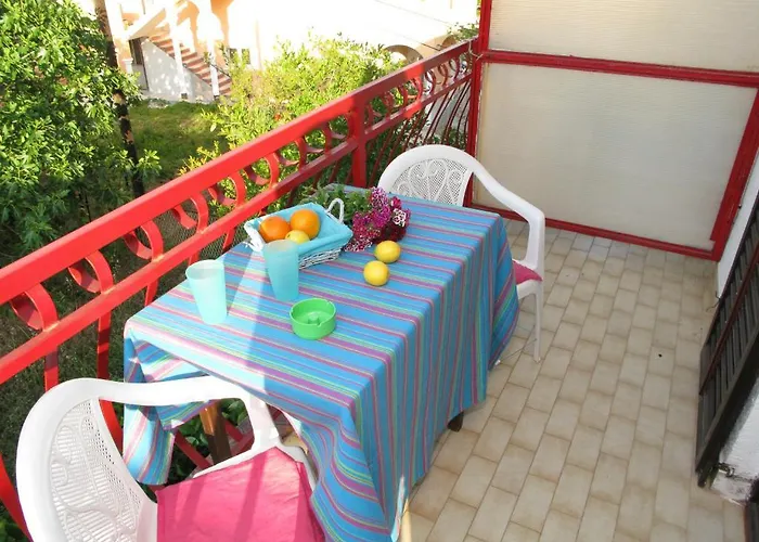 Ana Apartamento