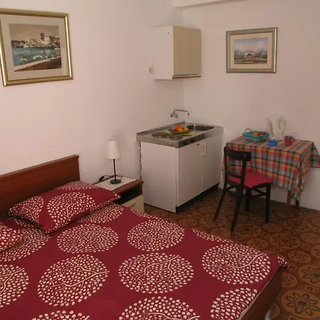 Ana Lägenhet Trogir