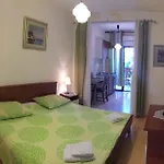 Ana Διαμέρισμα Τρογκίρ