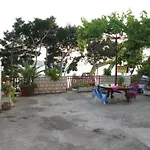 Ana Διαμέρισμα Τρογκίρ